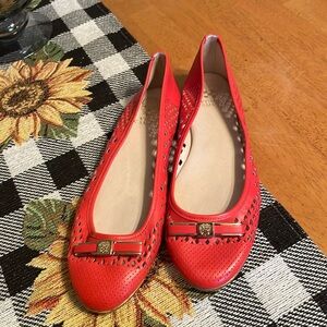 Vince Camuto melon orange colored ballet flats